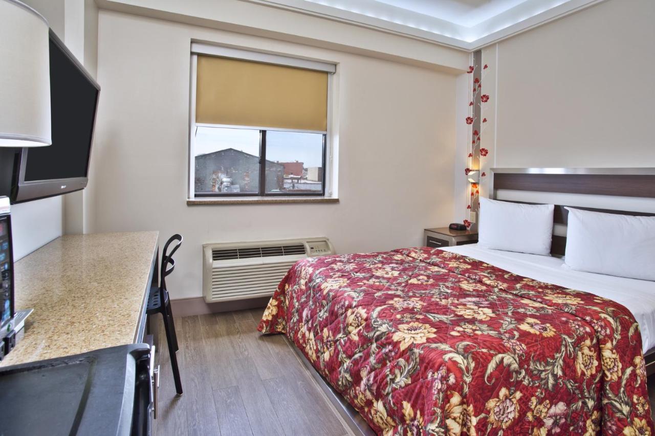 Commack Inn Hotel Commack